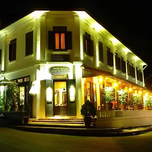 3* Hotel Saynamkhan River View